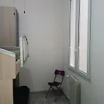 Completa Di Tutto E Anche * Livorno