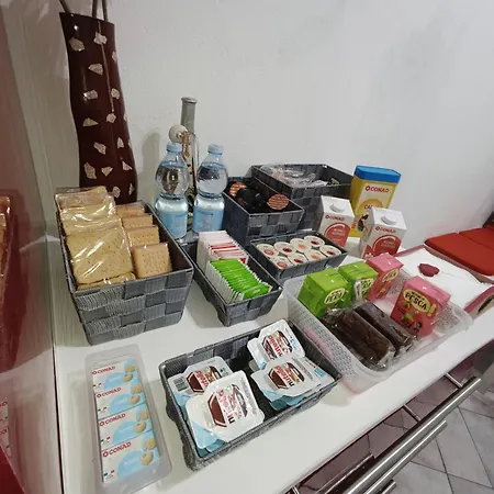 Completa Di Tutto E Anche *